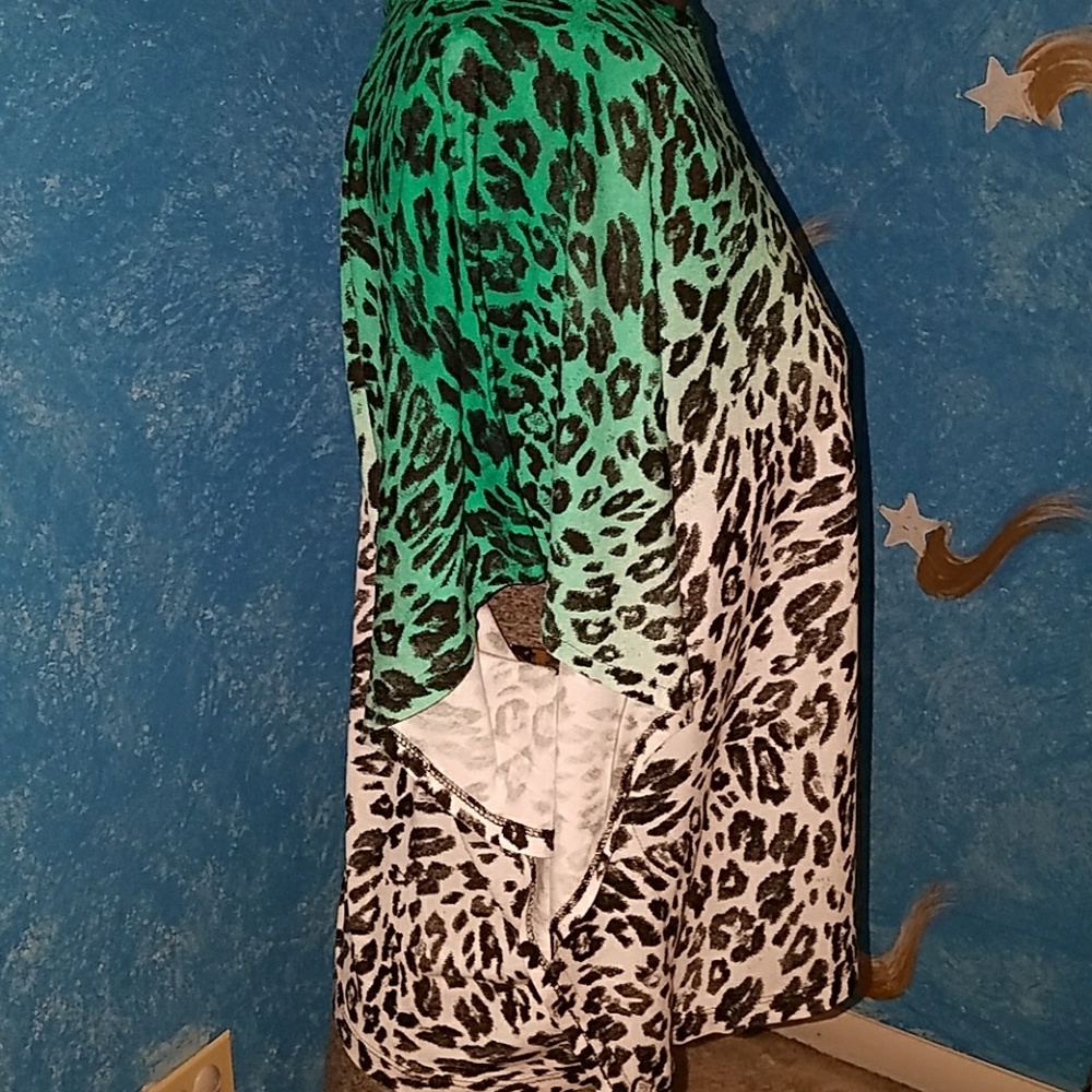 Women's Top